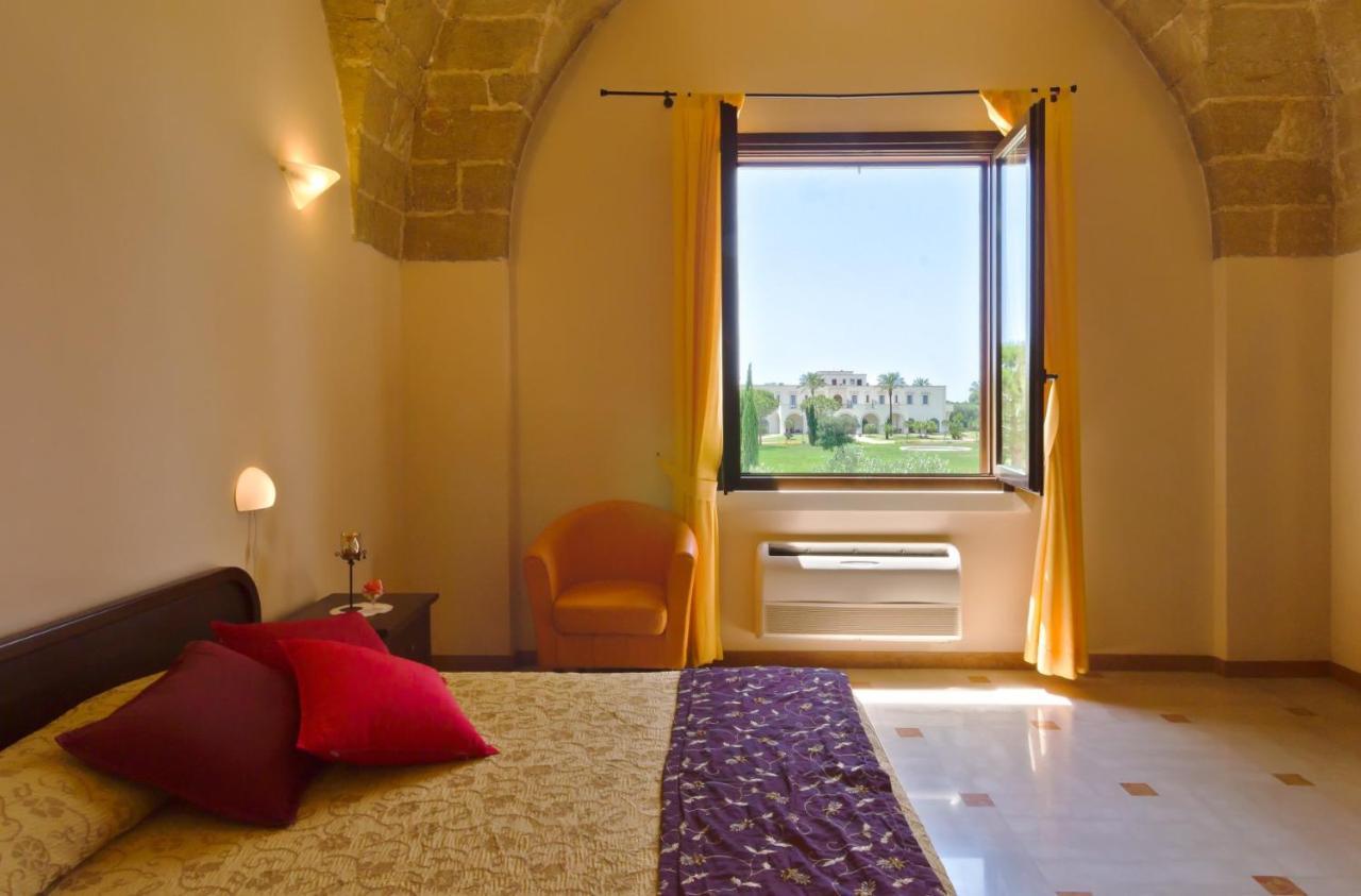 Amaregold Tenuta La Baronessa Resort Tuglie Exterior foto
