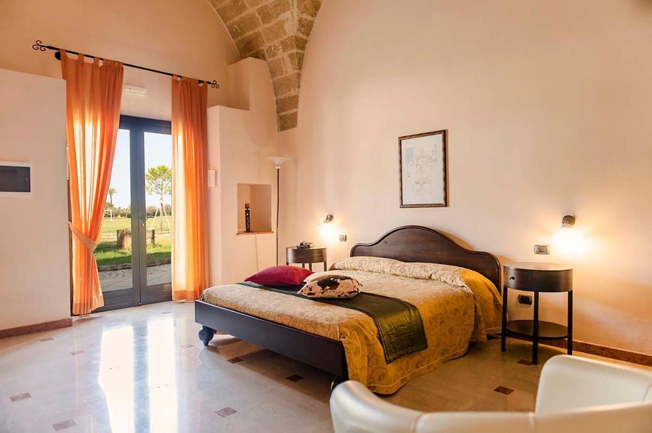 Amaregold Tenuta La Baronessa Resort Tuglie Exterior foto