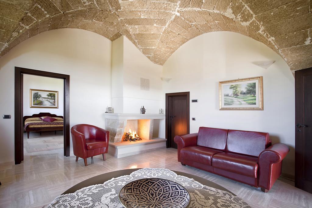 Amaregold Tenuta La Baronessa Resort Tuglie Exterior foto