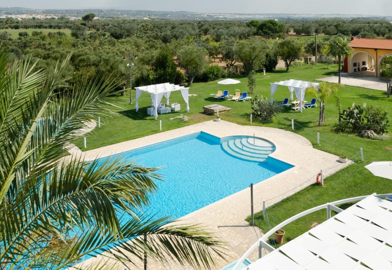 Amaregold Tenuta La Baronessa Resort Tuglie Exterior foto